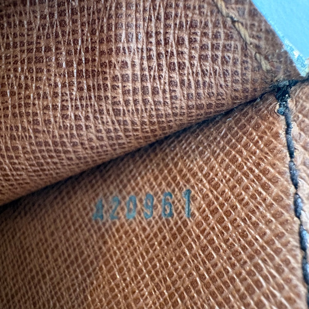 LOUIS VUITTON ❤️ Monogram Monceau Shoulder / Crossbody 2 Way Bag - Picture 14 of 16
